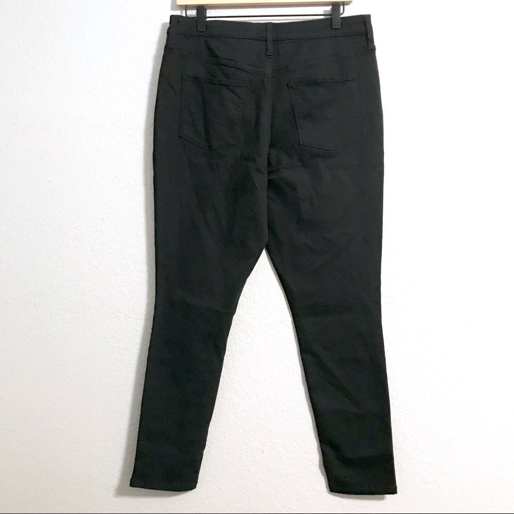 Universal Thread High Rise Skinny Jeans - Picture 6 of 8